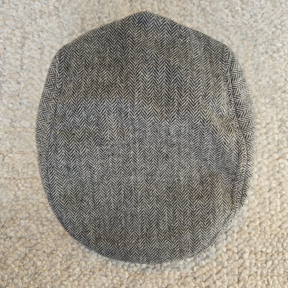 Croft and Barrow Wool Flat Cap- Size L, gray